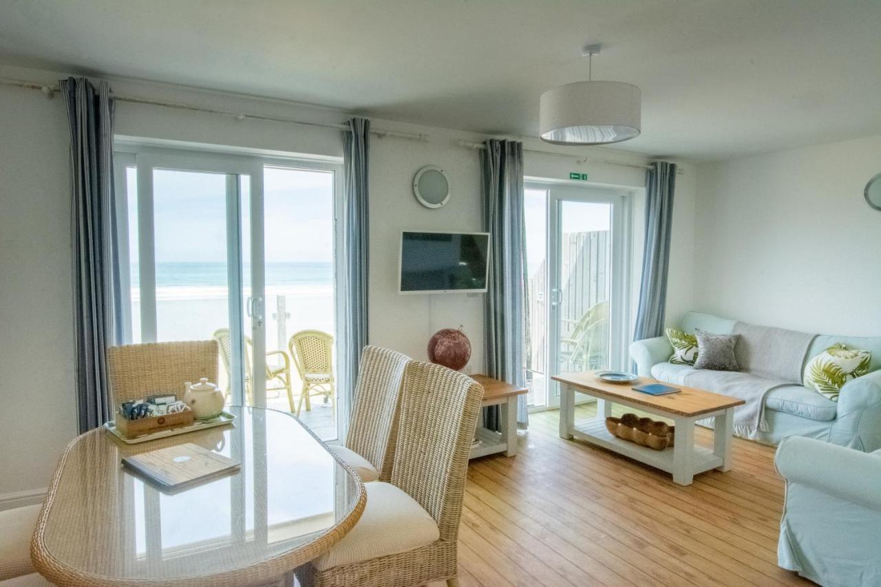 Tolcarne Beach Apartments New Quay Екстериор снимка