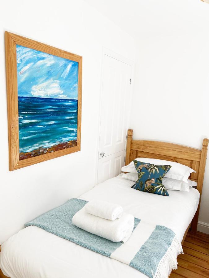 Tolcarne Beach Apartments New Quay Екстериор снимка