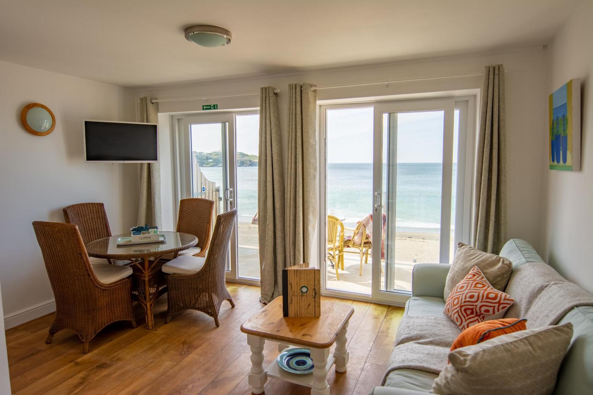 Tolcarne Beach Apartments New Quay Екстериор снимка