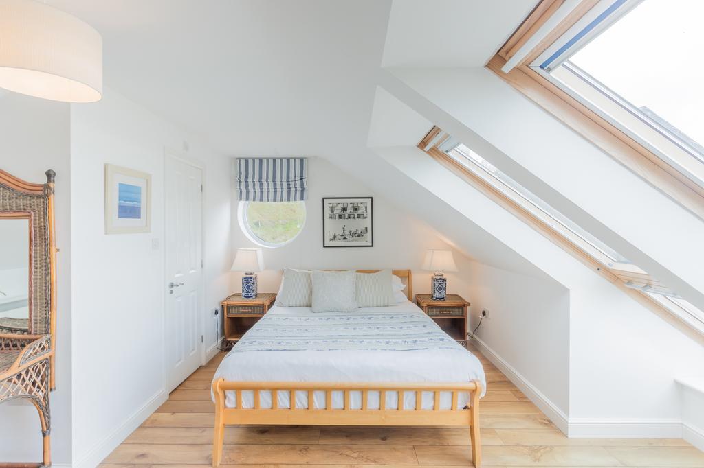 Tolcarne Beach Apartments New Quay Екстериор снимка
